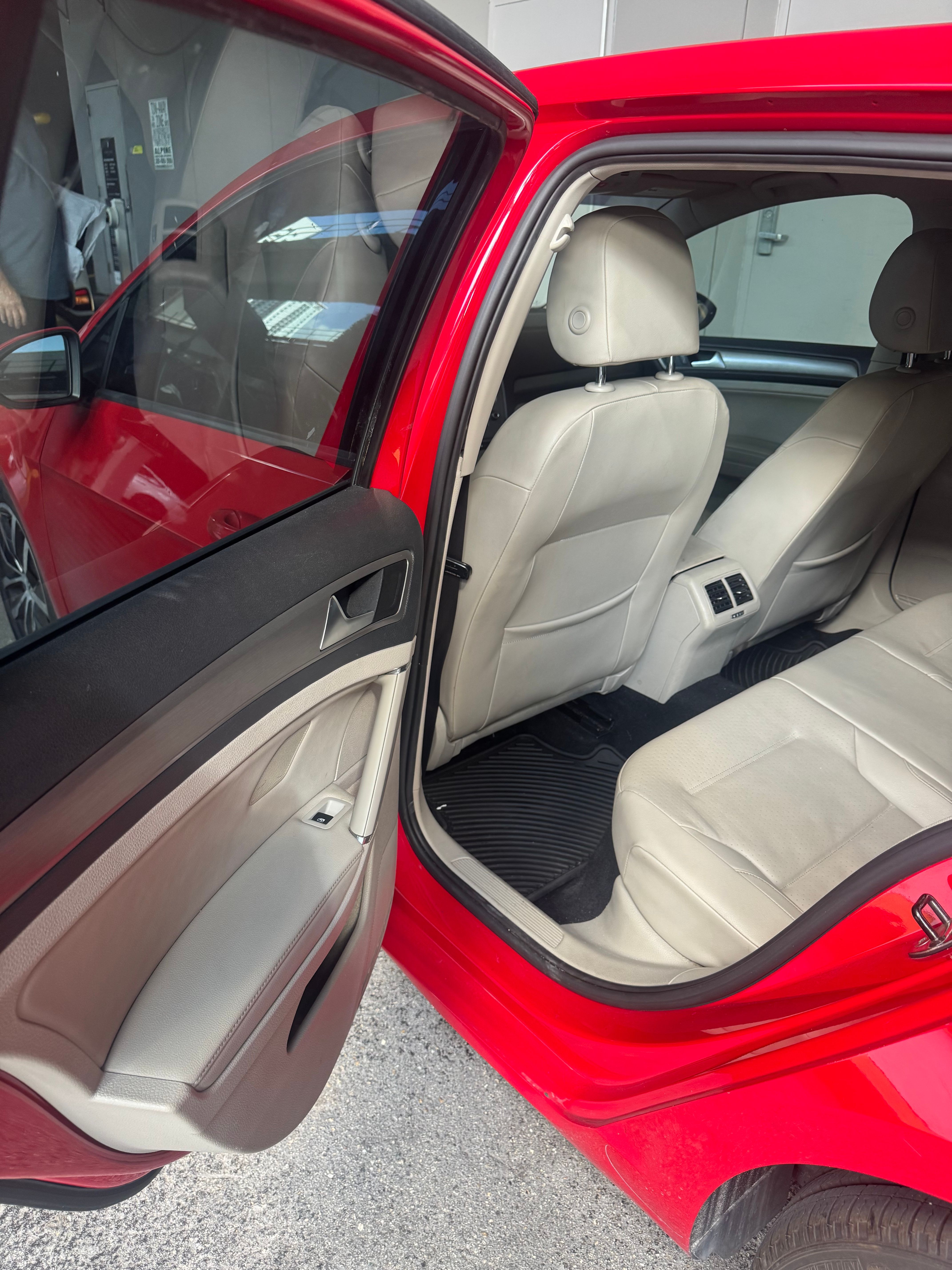 Used 2016 Volkswagen Golf SE FWD image 7