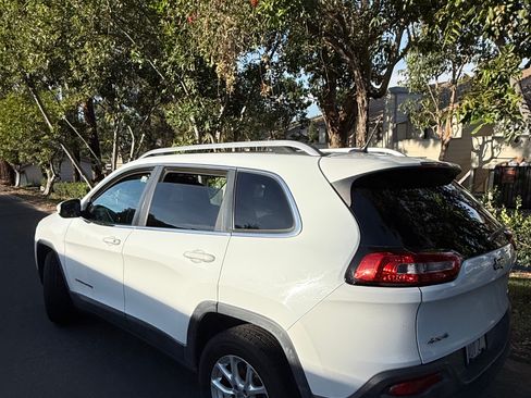 Used 2014 Jeep Cherokee Latitude image 8