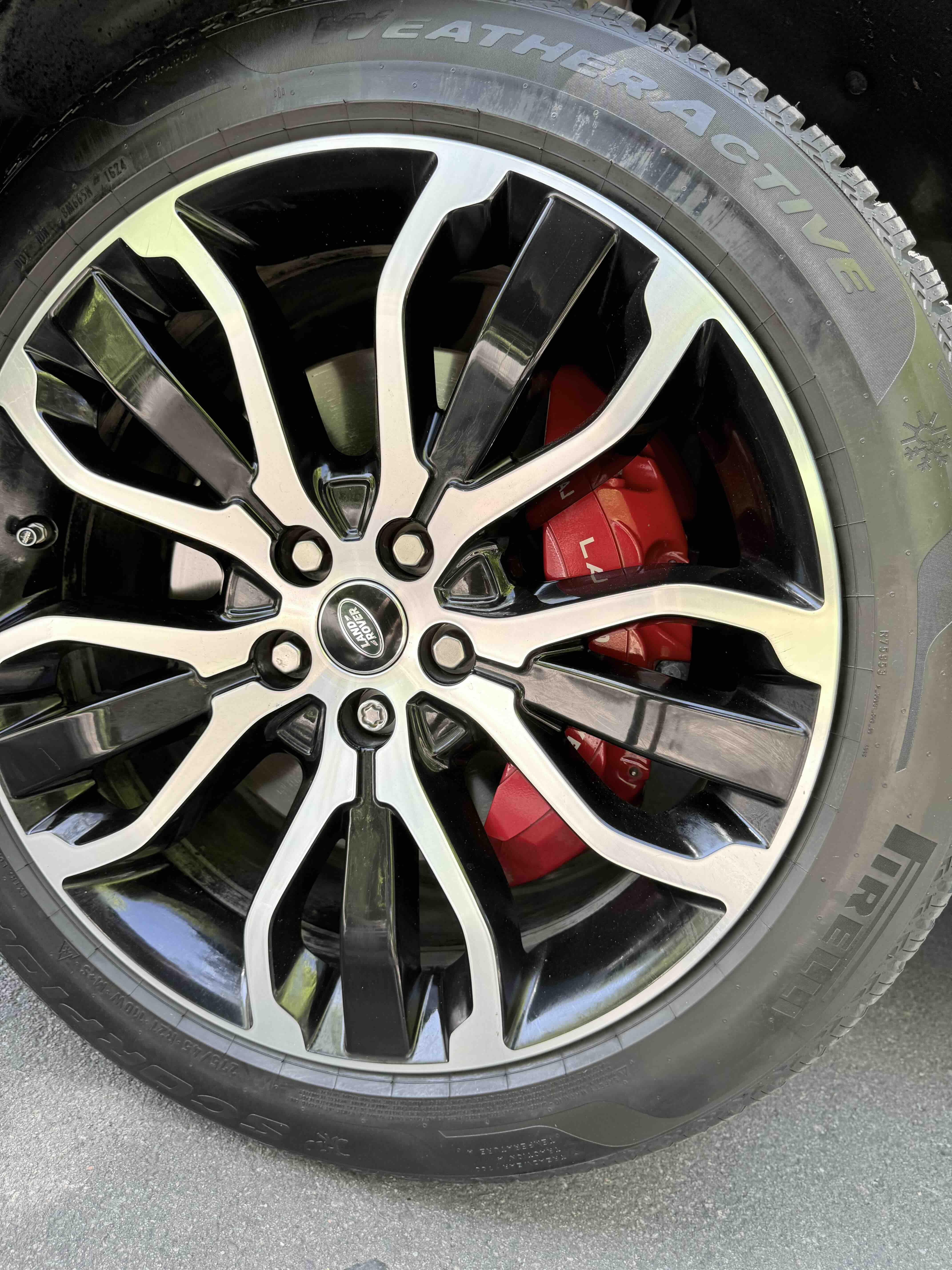 Used 2018 Land Rover Range Rover Sport HSE Dynamic AWD/4WD image 12