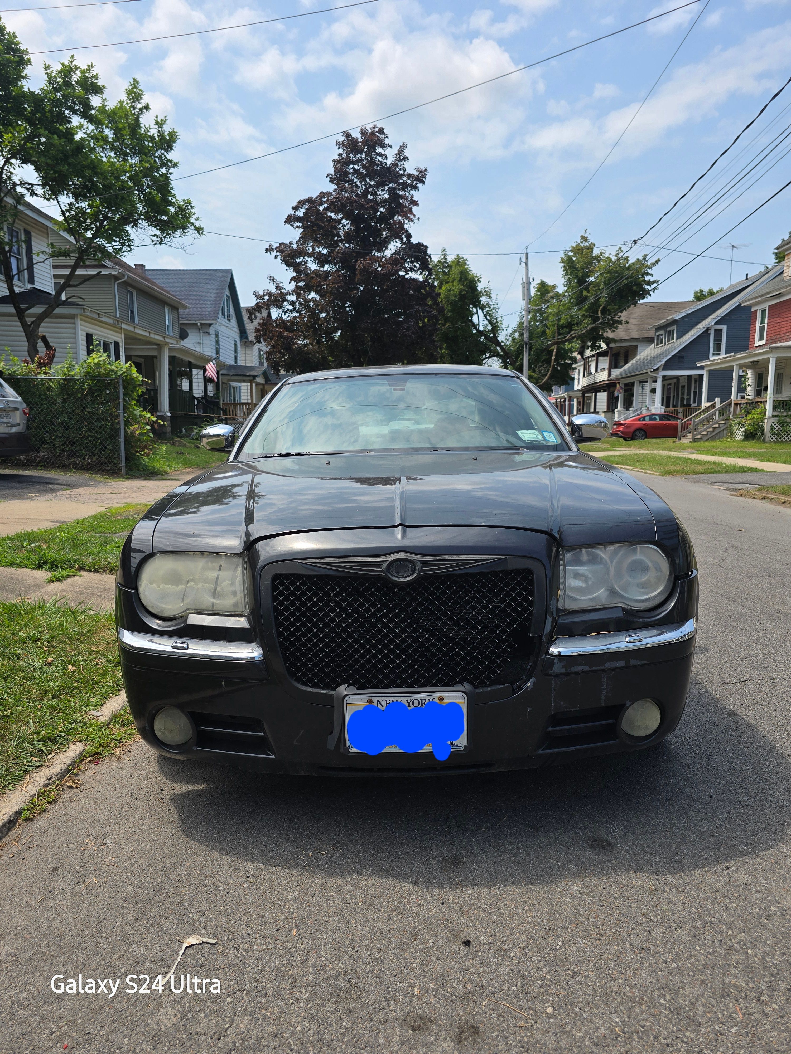 Used 2006 Chrysler 300 C w/ Navigation & Sound Group II AWD/4WD image 6