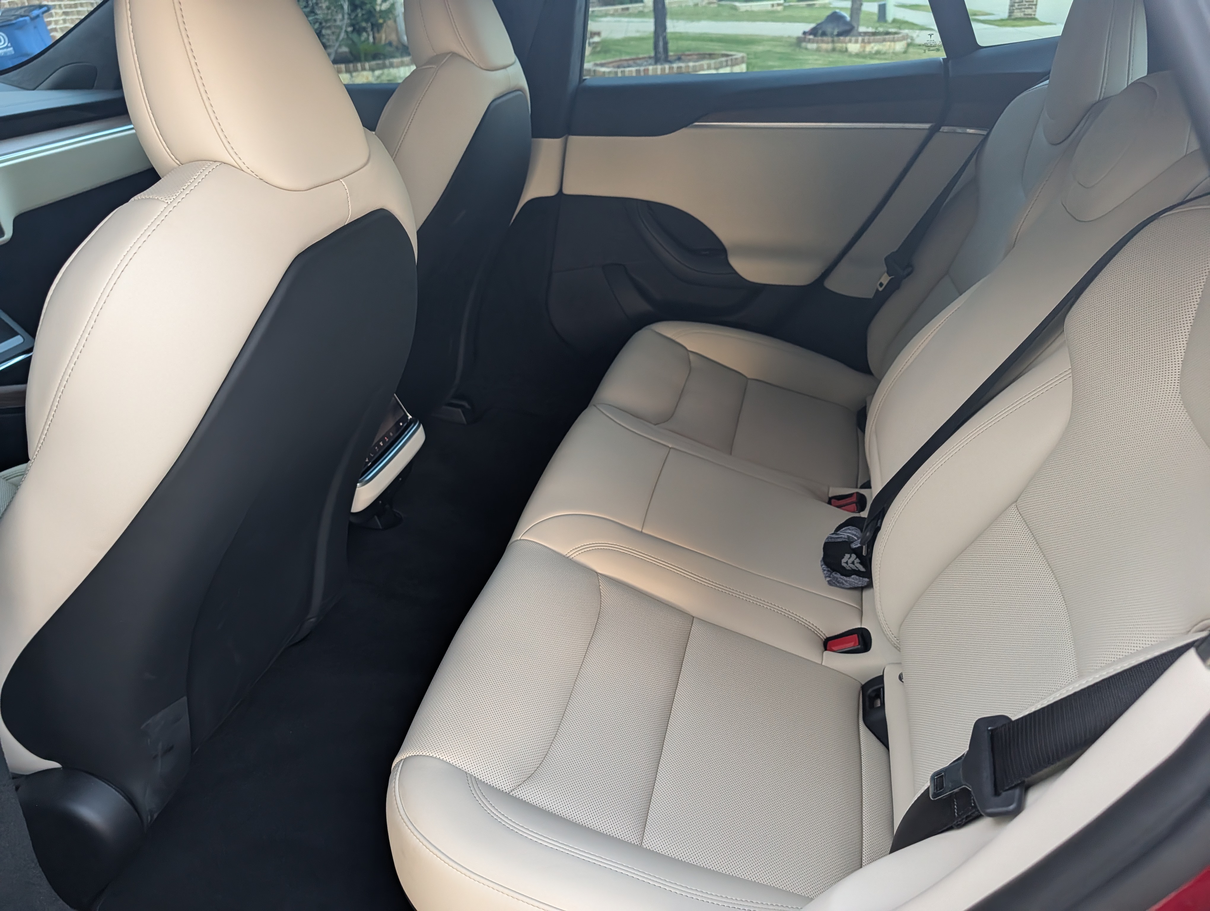 Used 2024 Tesla Model S AWD/4WD image 18