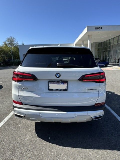 Used 2023 BMW X5 xDrive40i w/ Premium Package AWD/4WD image 17