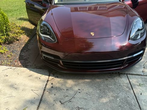 Used 2019 Porsche Panamera 4 AWD/4WD image 1