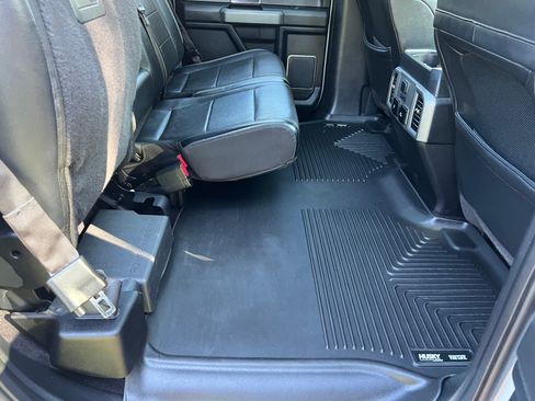 Used 2017 Ford F150 Raptor w/ Equipment Group 802A Luxury AWD/4WD image 19