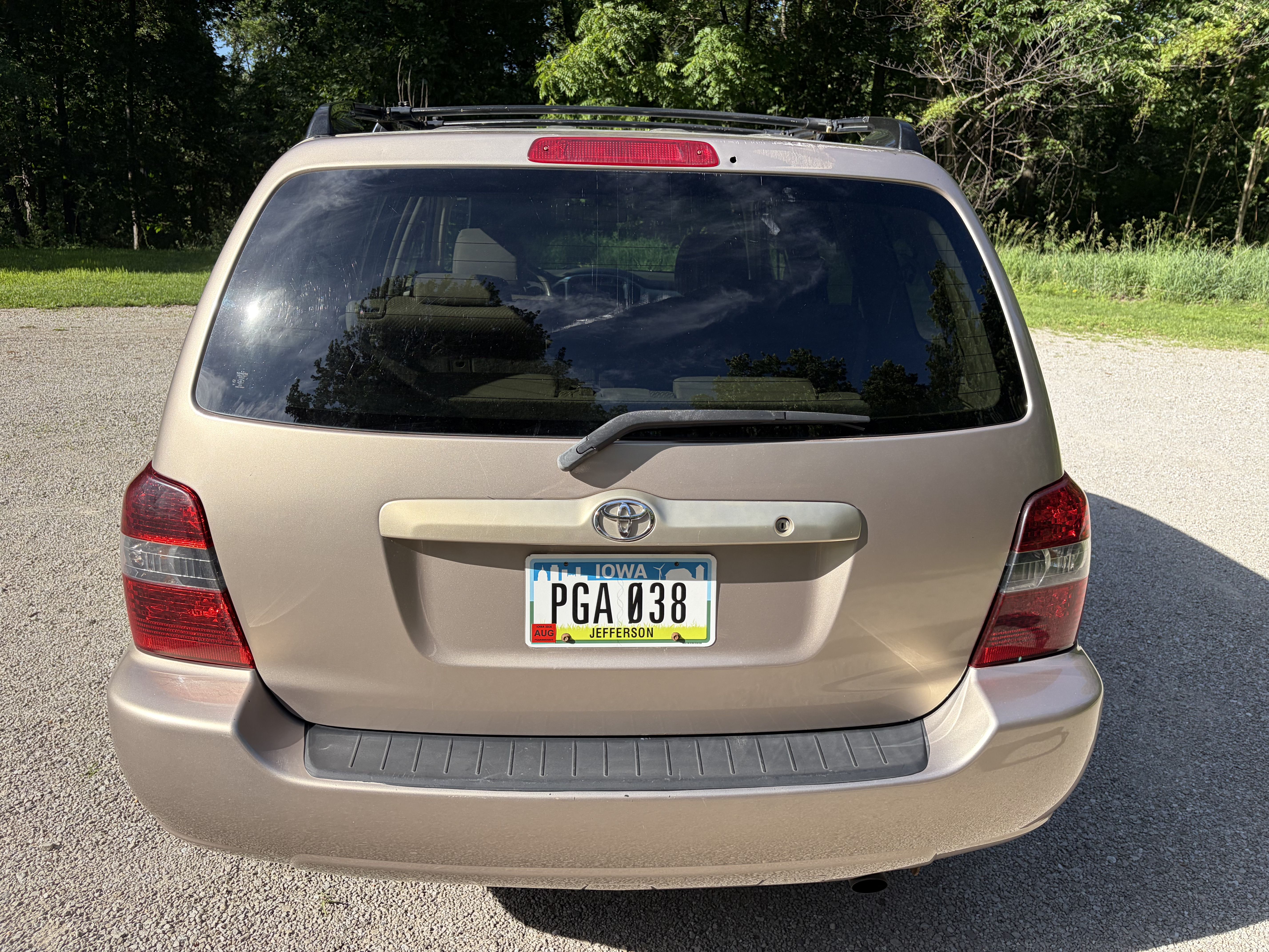 Used 2004 Toyota Highlander 4WD V6 image 9