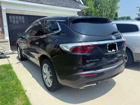 Used 2022 Buick Enclave Premium w/ Experience Buick Package image 6