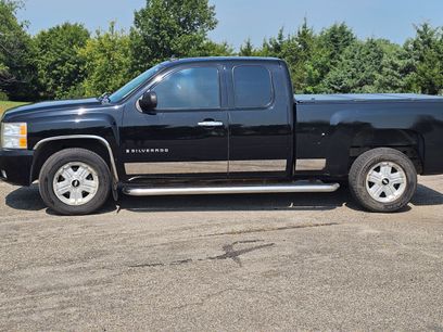 Used 2007 Chevrolet Silverado 1500 LT w/ 1LT Convenience Package