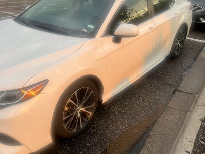 Used 2018 Toyota Camry SE