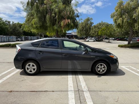 Used 2010 Toyota Prius Two image 5