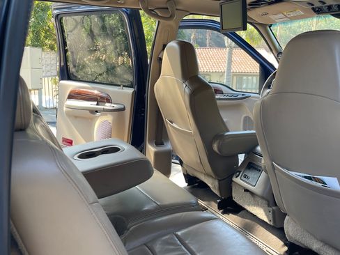 Used 2002 Ford Excursion Limited AWD/4WD image 11