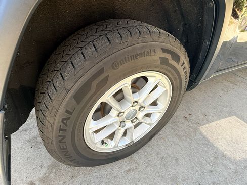 Used 2018 Jeep Grand Cherokee Laredo image 17