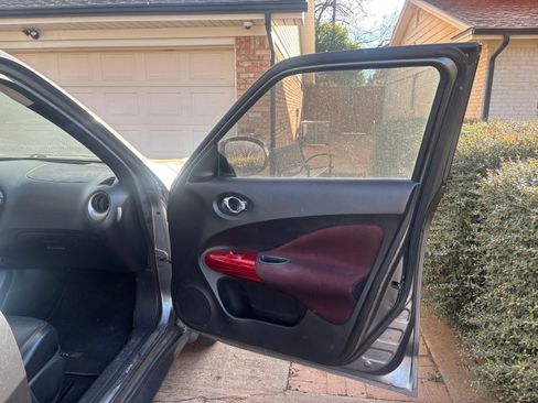 Used 2012 Nissan Juke SL w/ Sport Pkg image 15