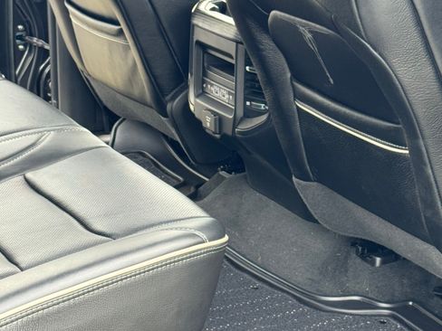 Used 2021 RAM 1500 Limited image 11