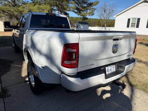 Used 2023 RAM 3500 Limited image 5