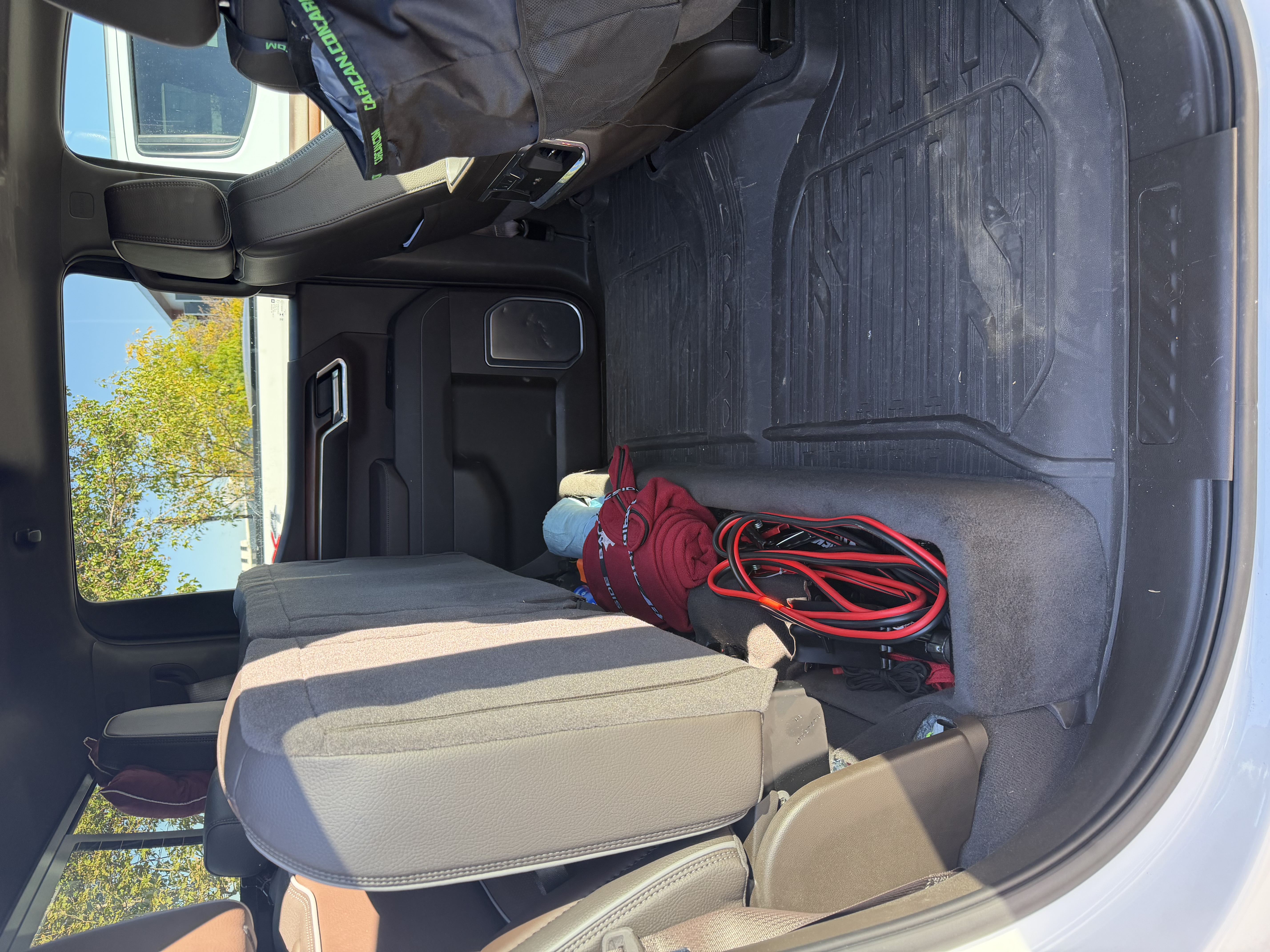 Used 2025 GMC Sierra 1500 Denali AWD/4WD image 11