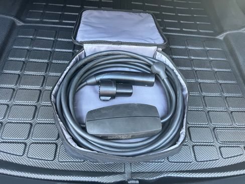 Used 2022 Tesla Model 3 image 22