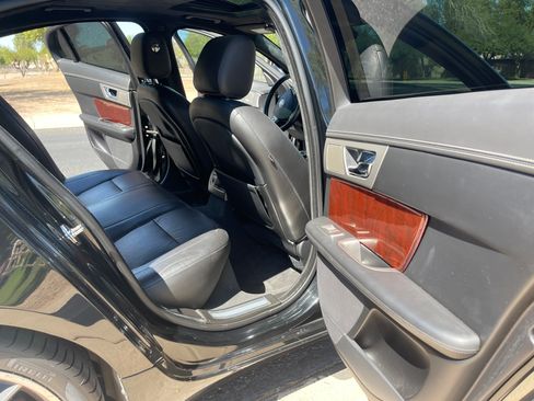 Used 2011 Jaguar XF Supercharged image 9