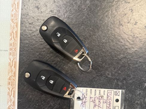 Used 2018 Chevrolet Cruze LT image 14