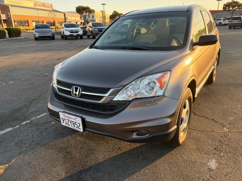 Used 2010 Honda CR-V LX image 4