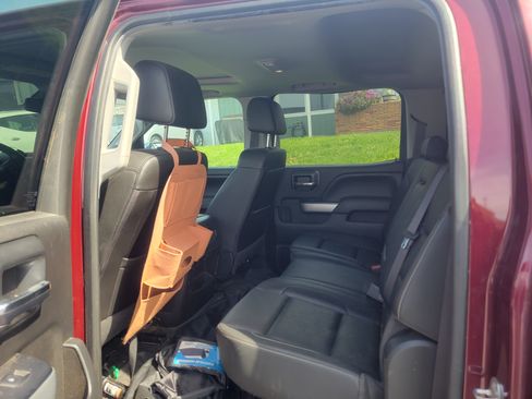 Used 2016 Chevrolet Silverado 2500 LTZ w/ Duramax Plus Package image 11