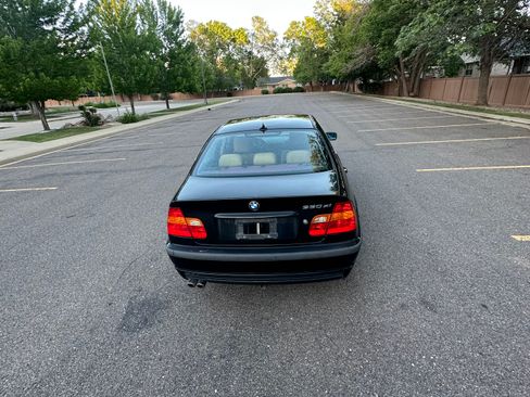 Used 2005 BMW 330xi Sedan AWD/4WD image 5
