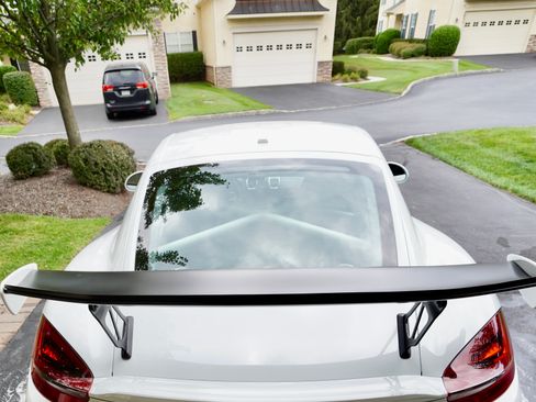 Used 2016 Porsche Cayman GT4 image 20