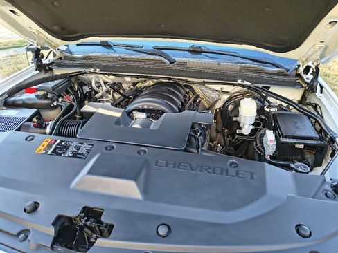 Used 2017 Chevrolet Tahoe LT RWD image 28