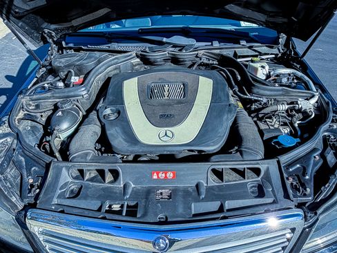 Used 2012 Mercedes-Benz C 300 4MATIC Sedan image 15