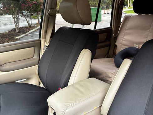 Used 1999 Toyota Land Cruiser AWD/4WD image 9