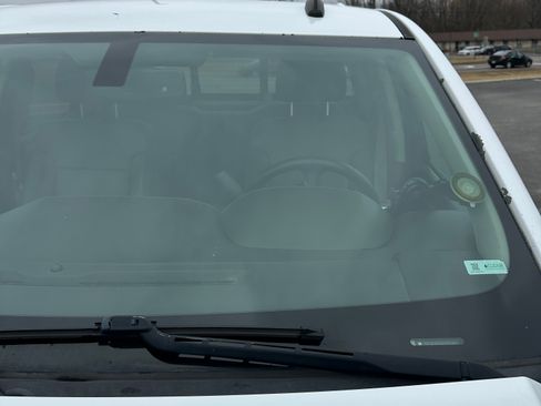 Used 2014 GMC Sierra 1500 SLT w/ SLT Crew Cab Value Package image 5