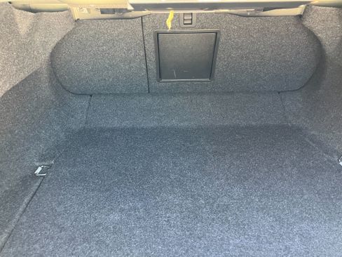 Used 2017 Volvo S60 T5 Dynamic w/ Vision Package image 15