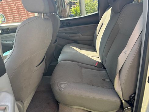 Used 2007 Toyota Tacoma PreRunner RWD image 8