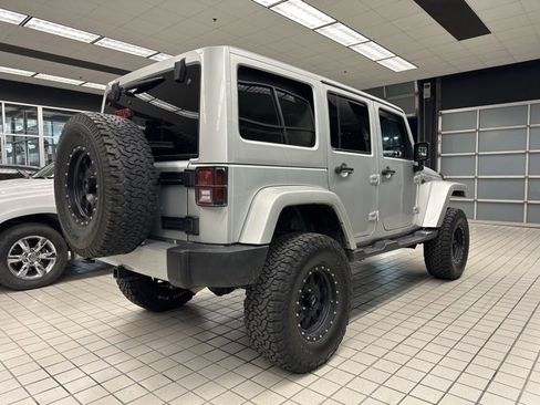 Used 2012 Jeep Wrangler Unlimited Sahara w/ Connectivity Group image 2