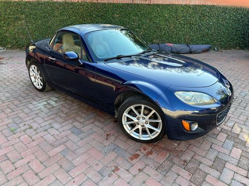 Used 2011 MAZDA MX-5 Miata Grand Touring w/ Premium Pkg image 11