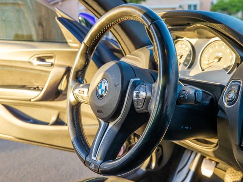 Used 2017 BMW M2 image 26