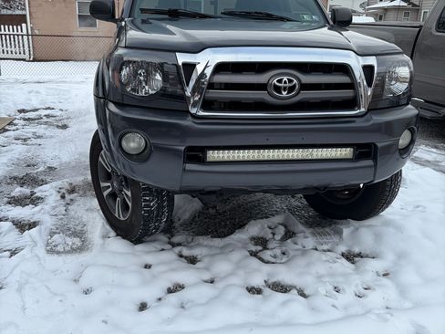 Used 2009 Toyota Tacoma 4x4 Access Cab V6 image 5
