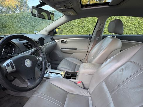 Used 2007 Saturn Aura XE w/ Premium Trim Pkg FWD image 4