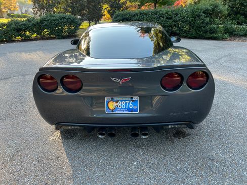 Used 2011 Chevrolet Corvette Grand Sport w/ Preferred Equipment Group image 6