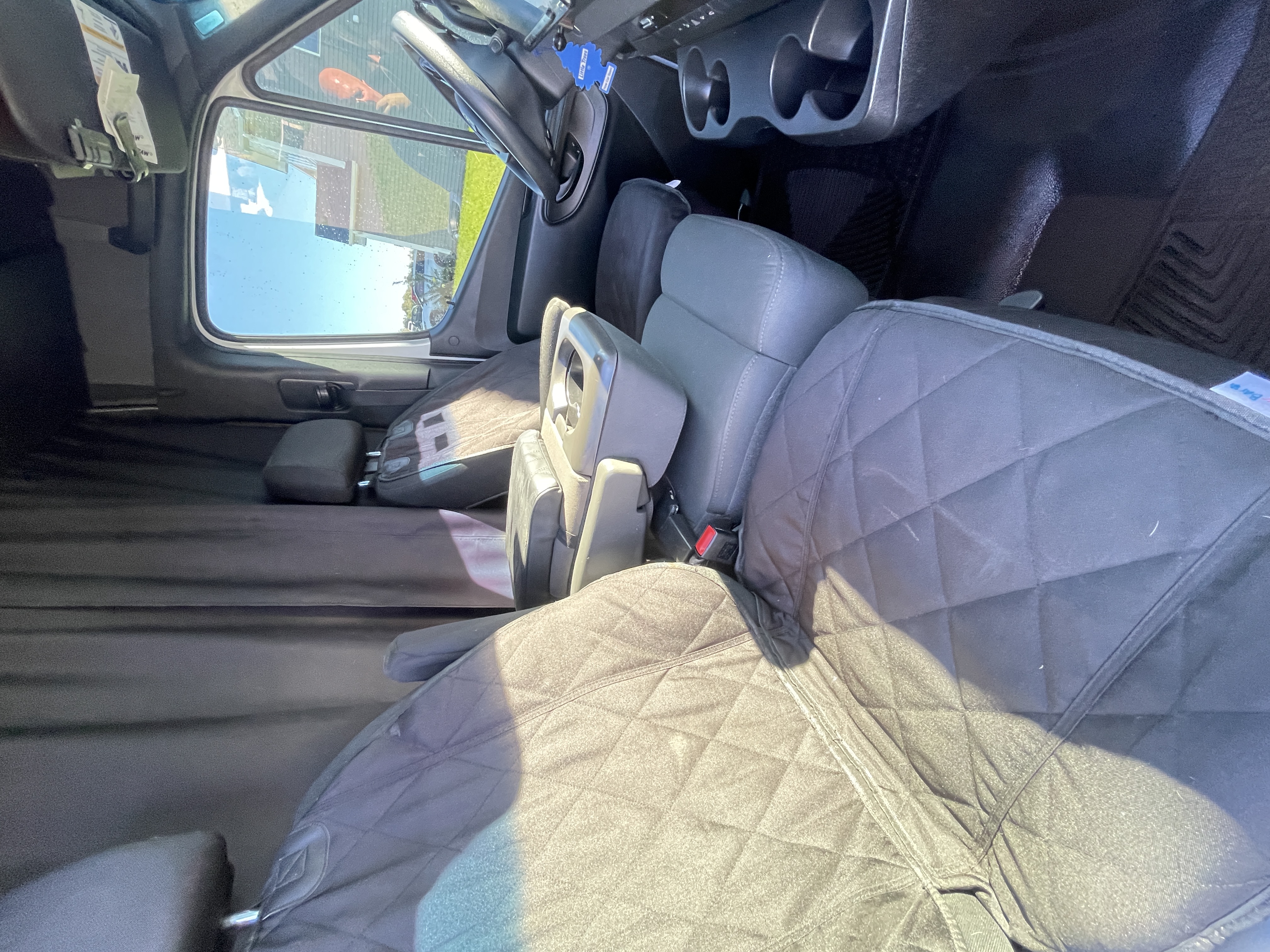 Used 2023 Mercedes-Benz Sprinter 2500 image 17