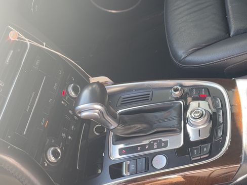 Used 2015 Audi Q5 3.0T Premium Plus w/ Technology Package image 4