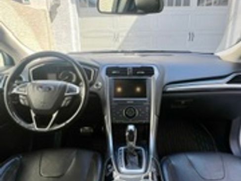 Used 2013 Ford Fusion Titanium w/ Titanium Driver Assist Pkg AWD/4WD image 10