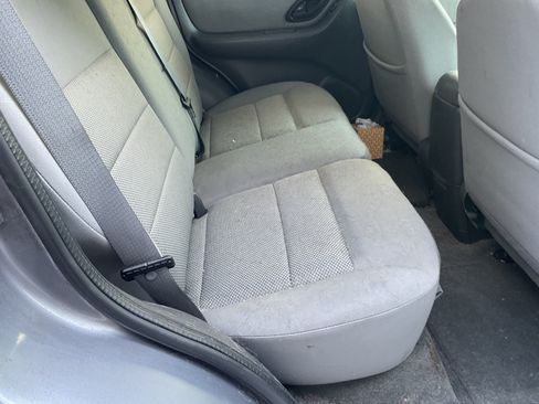 Used 2007 Ford Escape XLT image 4