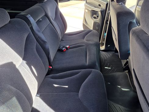 Used 2002 GMC Yukon XL SLE image 23