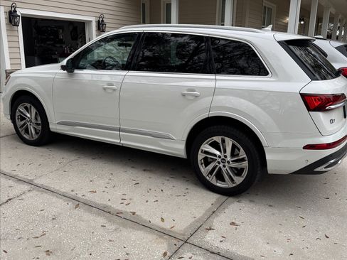 Used 2021 Audi Q7 3.0T Premium Plus AWD/4WD image 4