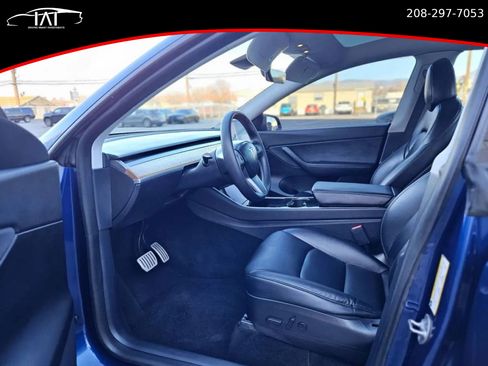 Used 2020 Tesla Model Y Long Range image 9
