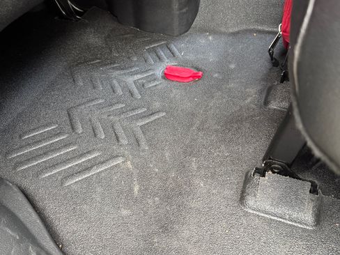 Used 2019 Jeep Wrangler Unlimited Rubicon image 14