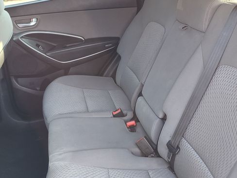 Used 2017 Hyundai Santa Fe Sport image 22