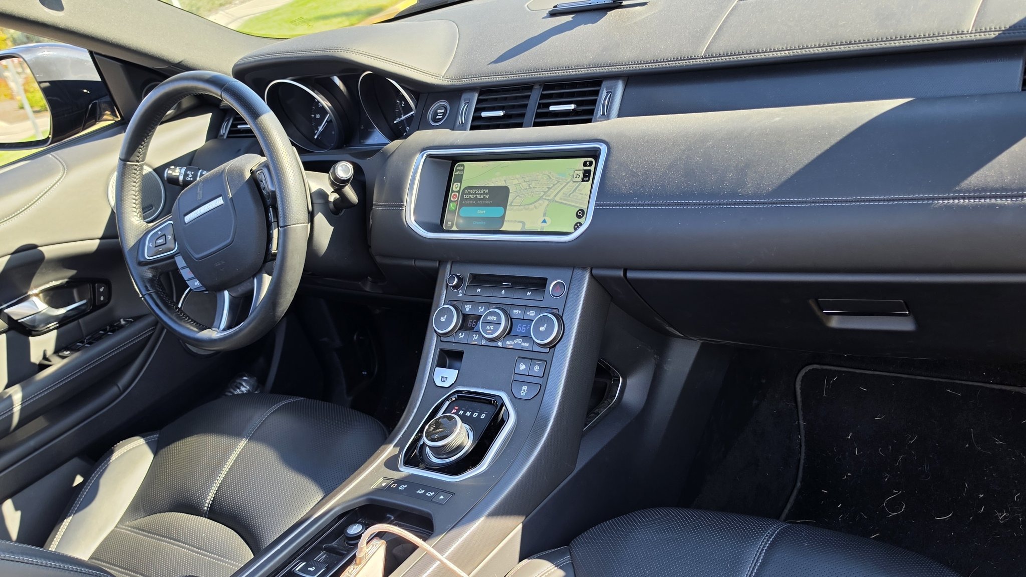 Used 2018 Land Rover Range Rover Evoque HSE Dynamic AWD/4WD image 9