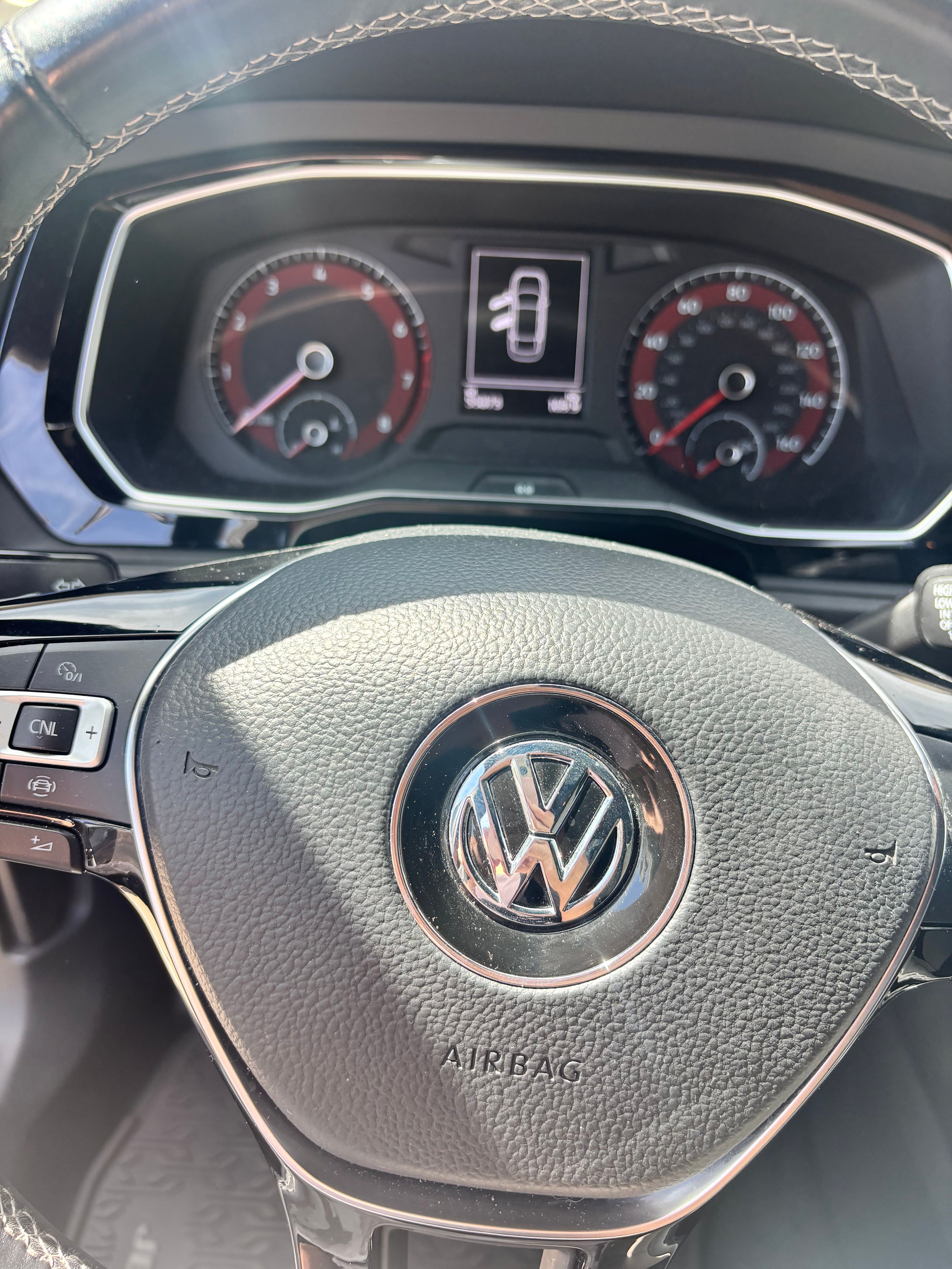 Used 2019 Volkswagen Jetta R-Line FWD image 5