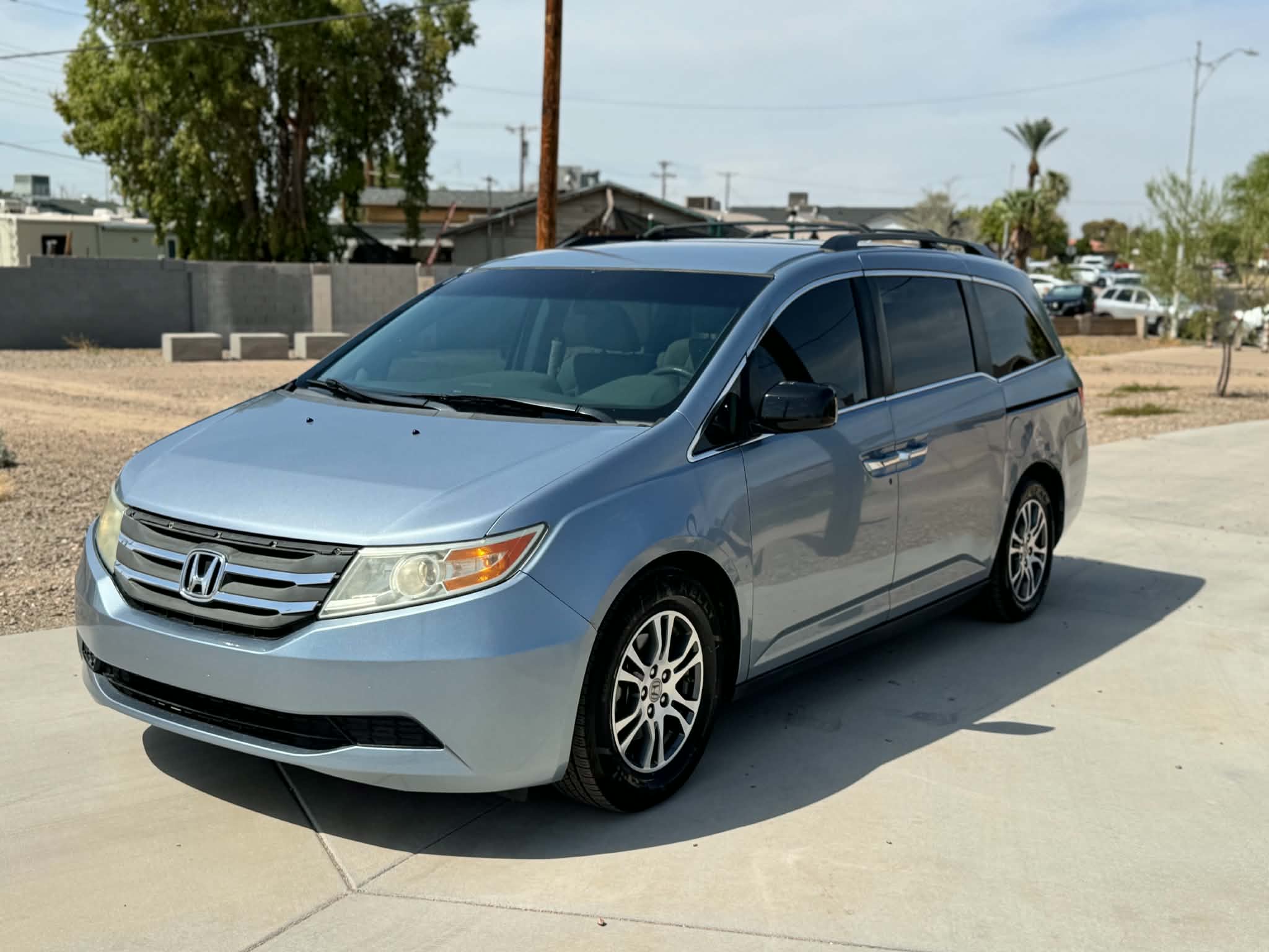 Used 2011 Honda Odyssey EX image 4